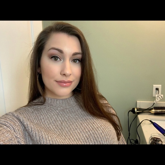 Meet your Posher, Zoey - Picture 4 of 8